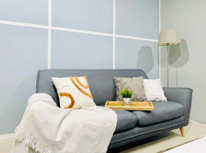 Arcoris Mont Kiara 1 to 5 pax Netflix Chill Modern